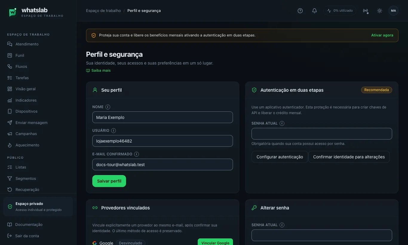 Página Perfil e segurança (/settings) com os cartões Seu perfil (Nome 'Ana Souza', E-mail confirmado), Alterar senha e Autenticação em duas etapas com o botão Configurar autenticação